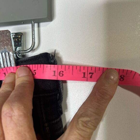 Everlane Black Jeans Raw Hem Sz 31 R - Picture 7 of 9